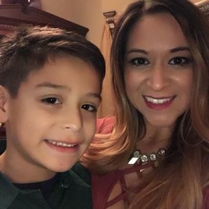 Meet your Posher, Perla